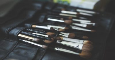 Come pulire i pennelli trucco
