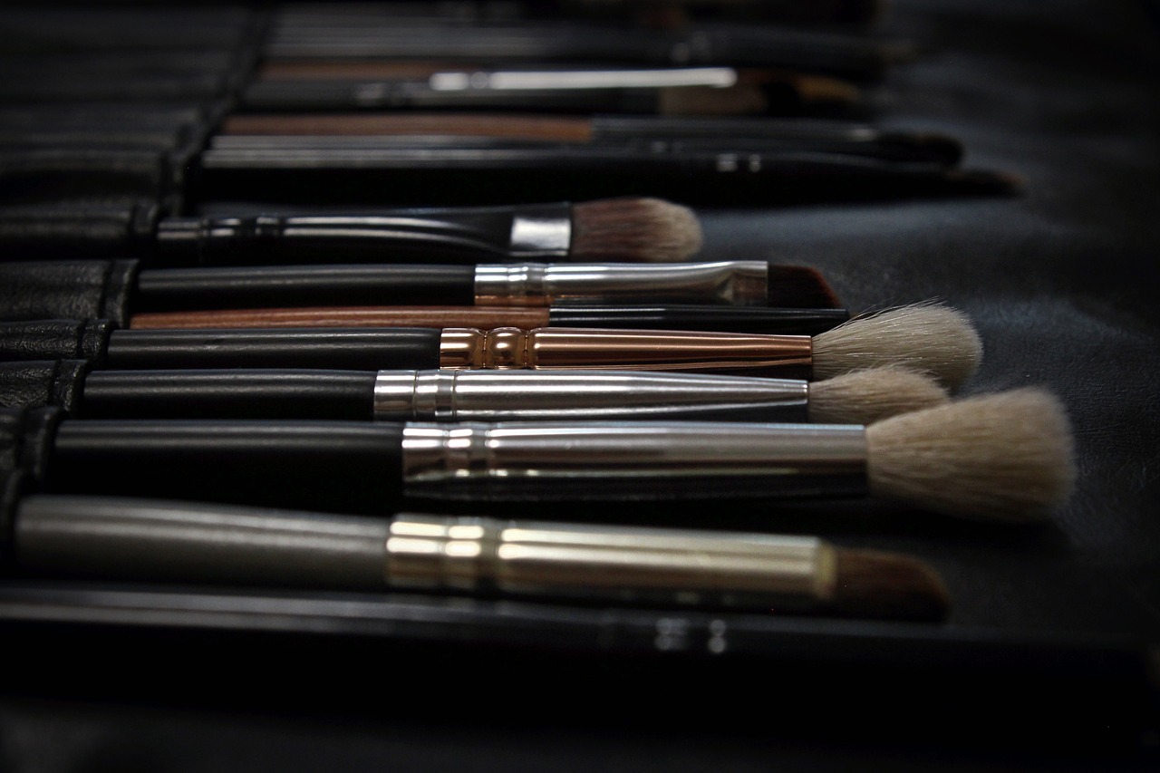 Come pulire i pennelli trucco