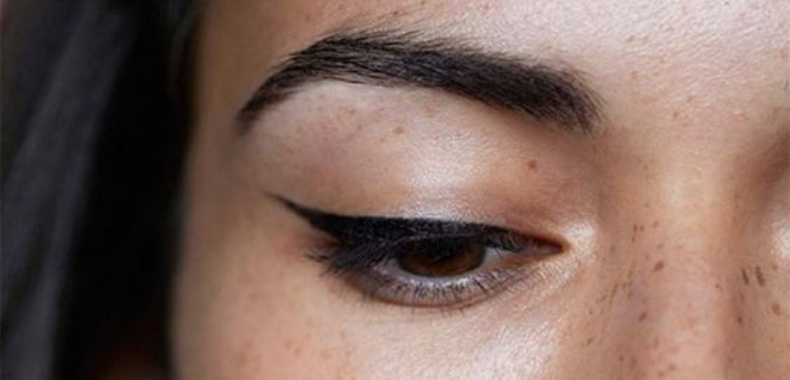 Eyeliner per ingrandire gli occhi