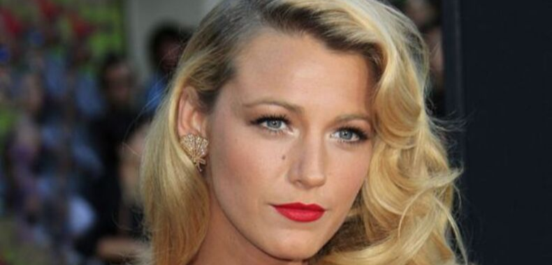 Blake Lively hooded Eyes