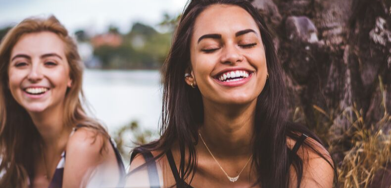 sorriso denti bianchi