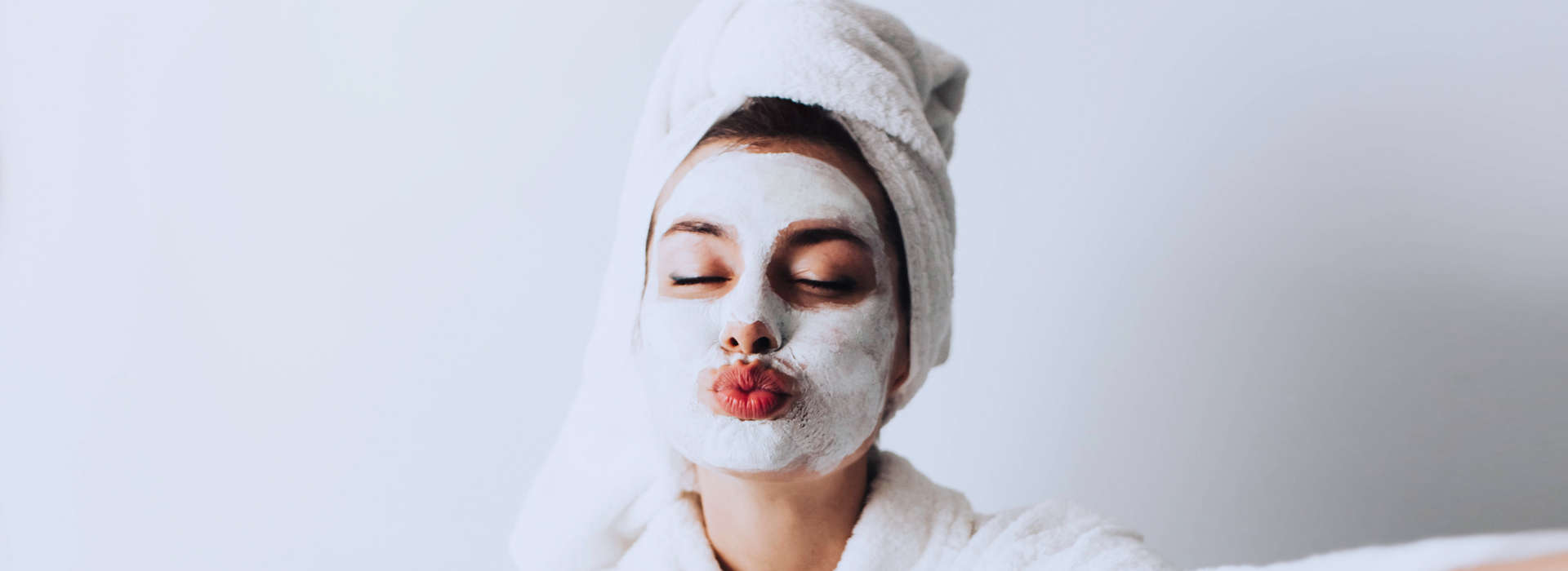 Skincare routine per pelle grassa: tutti gli step da seguire
