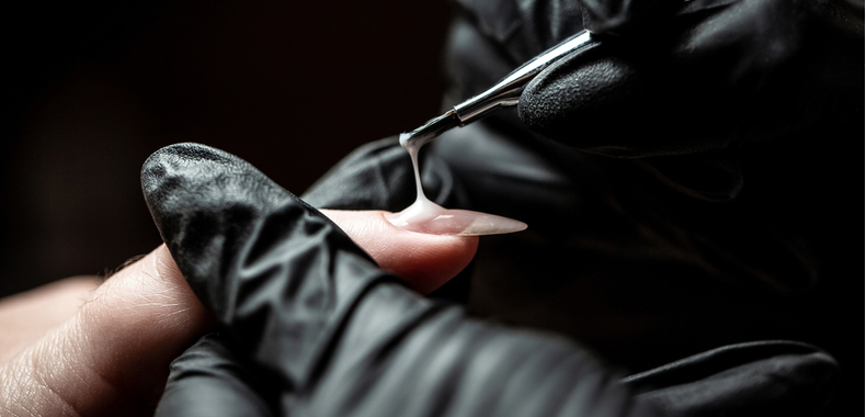 applicazione unghie gel