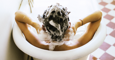Come scegliere un buono shampoo inci, segreti e consigli per capelli al top!