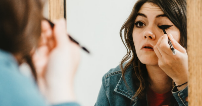 La storia dell’eye liner attraverso i secoli è un’ode alla bellezza senza tempo