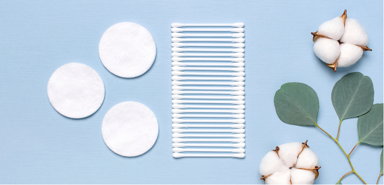 bastoncini e dischetti struccanti