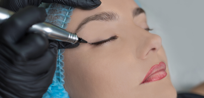 eyeliner-semipermanente-tattoo