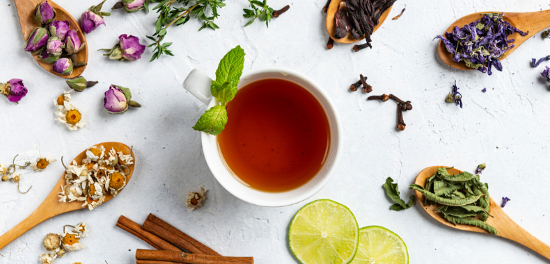 mani-piedi-gonfi-tisane