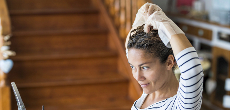 riflessante capelli a casa