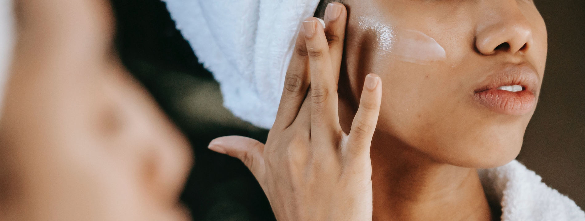 Pelle sensibile viso: ecco la corretta skincare