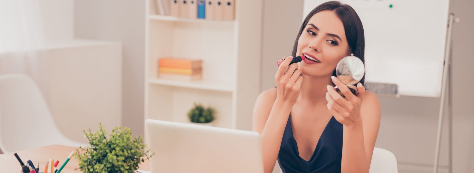 Come truccarsi per un colloquio di lavoro: il tutorial