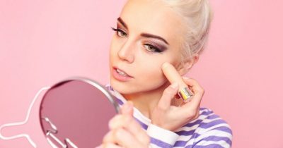 Trucco occhi stanchi: il tutorial per sembrare fresche e riposate